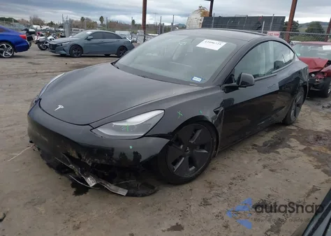 2021 Tesla Model 3 Long Range Dual Motor All-Wheel Drive z USA, uszkodzony, nr VIN 5YJ3E1EB1MF009893